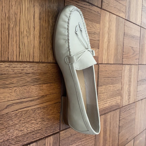 Women’s dress shoes!! - Picture 2 of 2